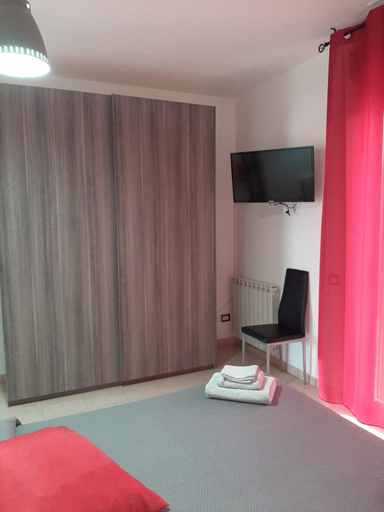 Others 5, Guesthouse Loru, Cagliari