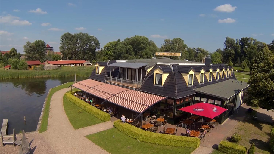 Others 3, Bootshaus Neustrelitz, Mecklenburgische Seenplatte