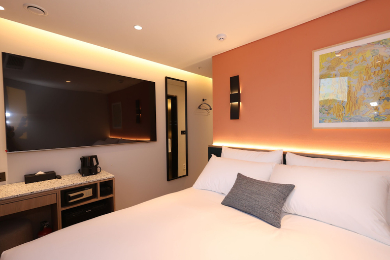 Bedroom 3, New Blanc Central Myeongdong, Jung