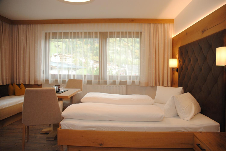 Others 5, Gastehaus Pirker, Schwaz