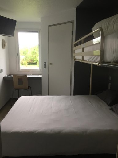 Bedroom 4, Premiere Classe La Rochelle Sud - Aytre, Charente-Maritime