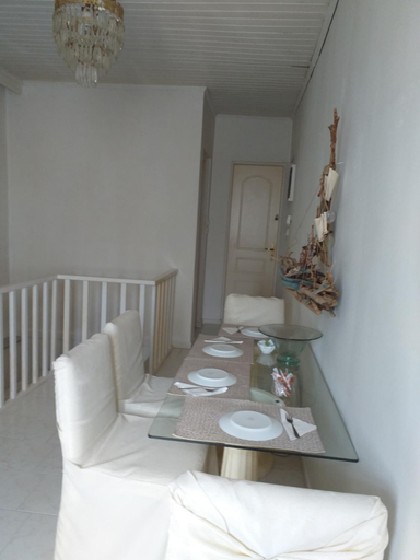 2, Roulas Cozy Apartments, Attica