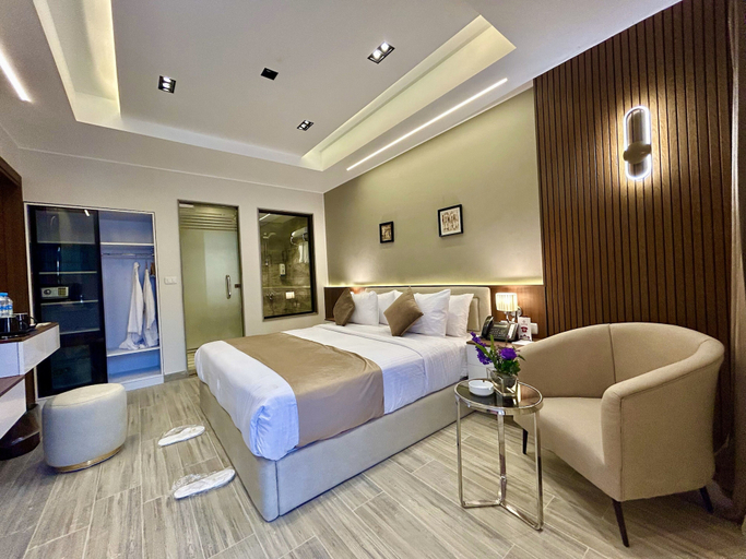 Bedroom 4, XU San Stefano Hotel, Alexandria