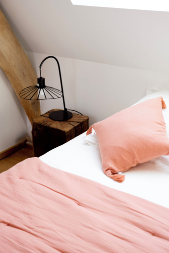 Bedroom 4, Ferme 1802, Nord