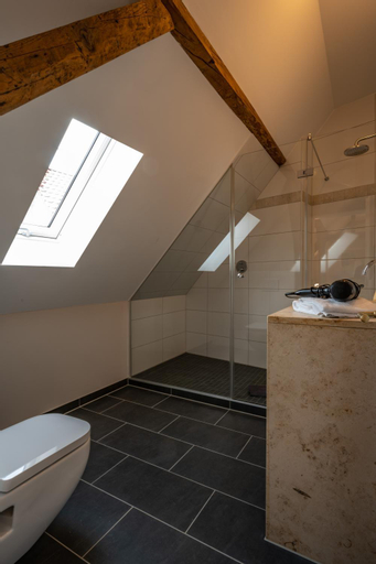 Bathroom 5