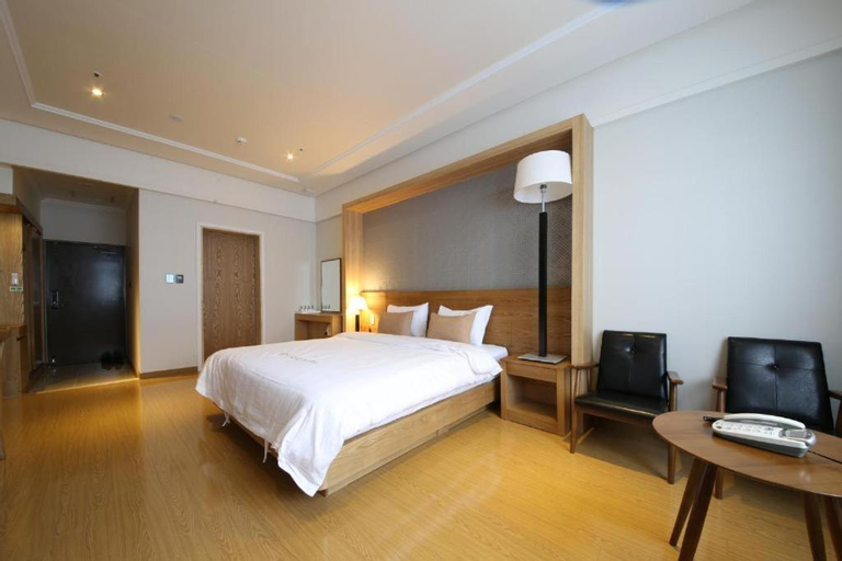 Bedroom 15