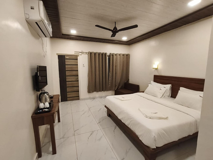 Bedroom 2, Mount Bliss Resort, Raigarh