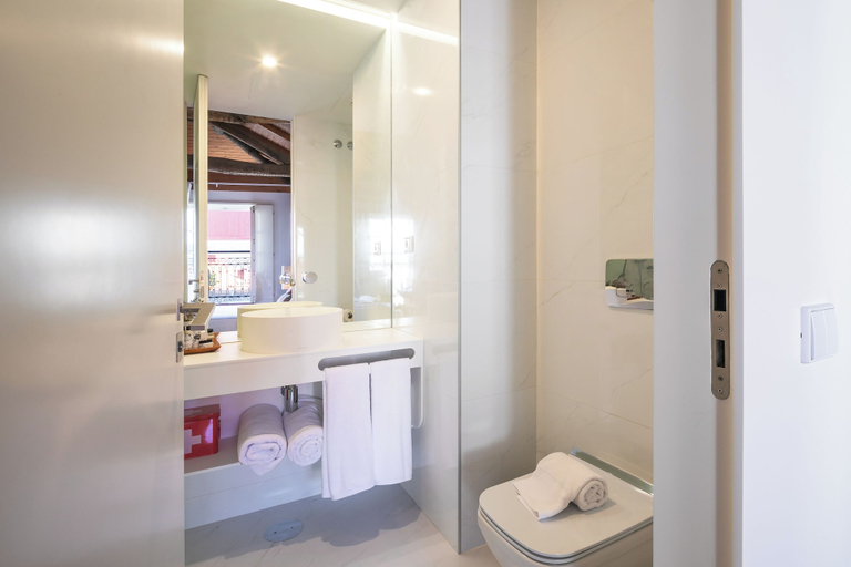 Bathroom, Bandeiras, Porto