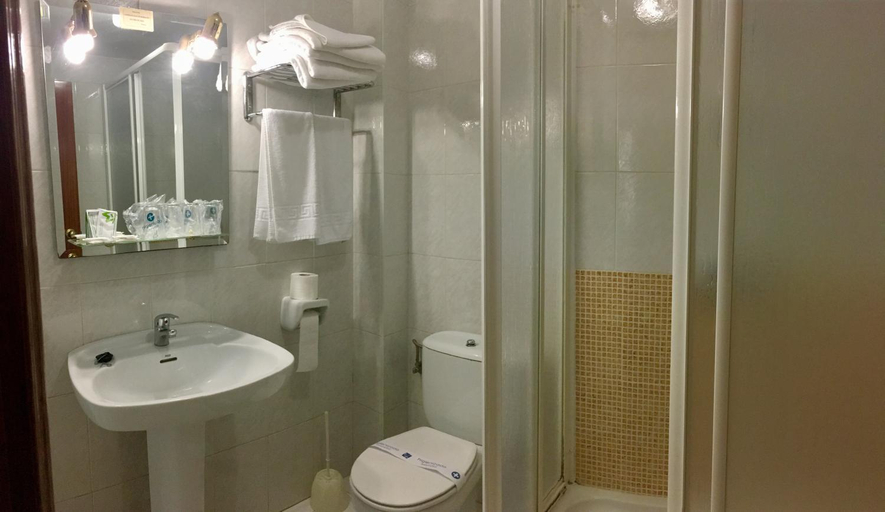 Others 4, Hotel El Emigrante, Badajoz