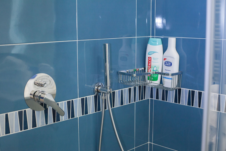 Bathroom 5, Pisacane loft, Salerno