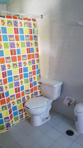 Bathroom, Posada Dos Hermanos, Omitlán de Juárez