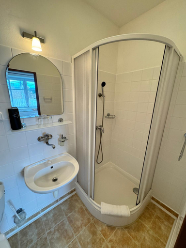 Bathroom 3, Penzion Janostik, Vsetín
