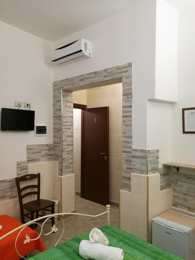 Others 5, Cala del Conte b&b, Taranto