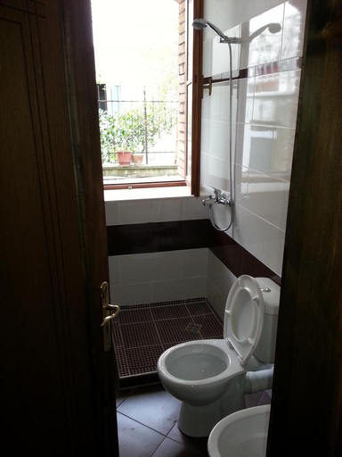 Others 5, Veranda B&B, Beratit