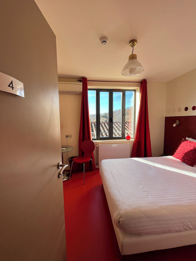 Bedroom 3, Hotel Restaurant Le Vinois, Lot