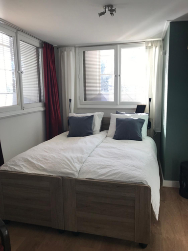 Others 5, B&B Trefkerk, Ooststellingwerf