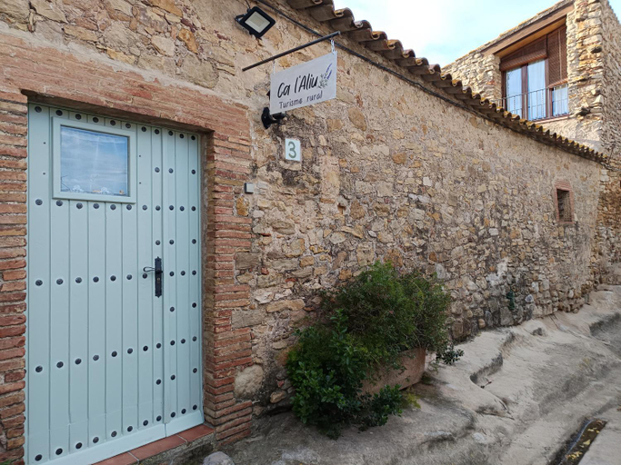 Others 5, Turismo Rural Calaliu, Girona