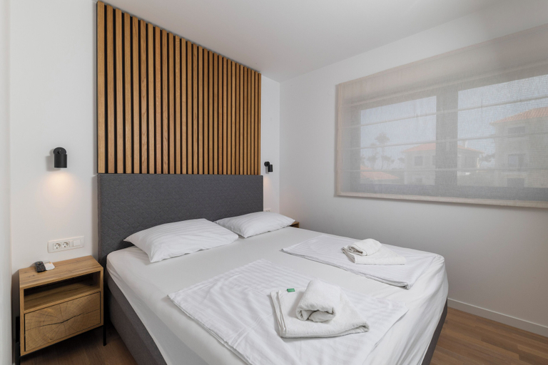 Bedroom 2, Aqua Blue, Privlaka
