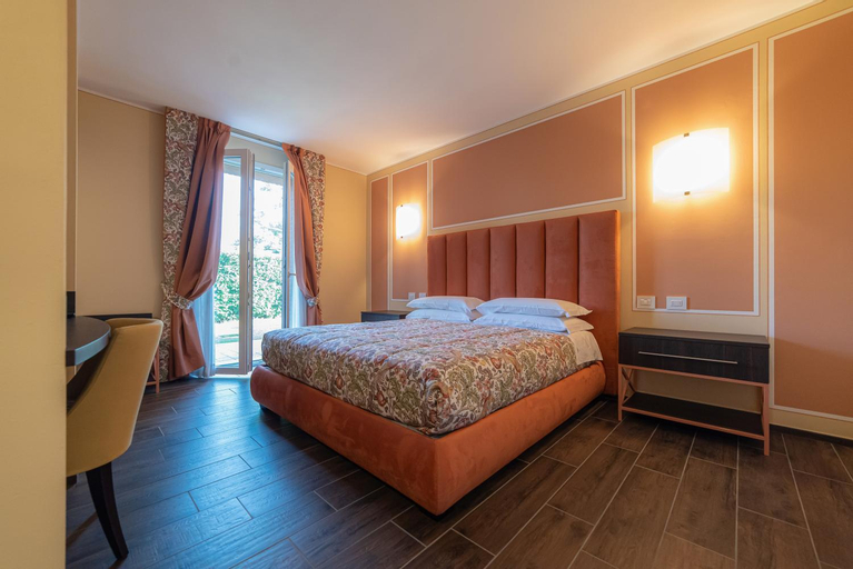 Bedroom 14