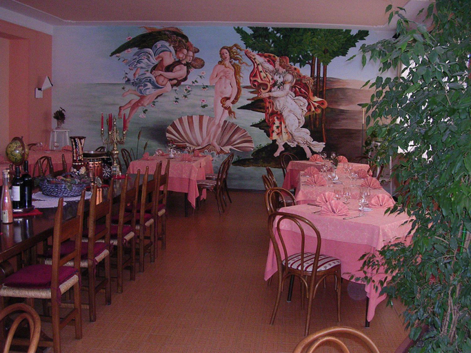 Food & Drinks 4, Albergo Tenda Verde, Ancona