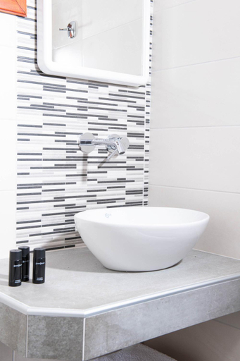Bathroom 3, Mandilaria Studios, South Aegean