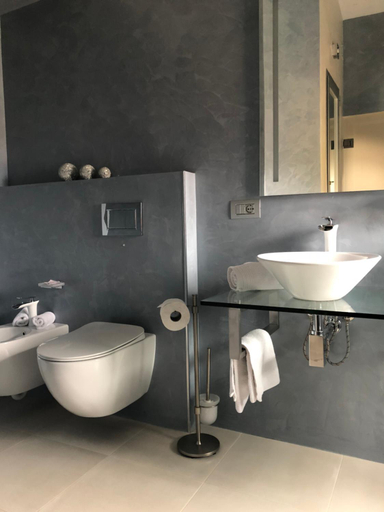 Bathroom 2, B&B Borgo Marina, Imperia