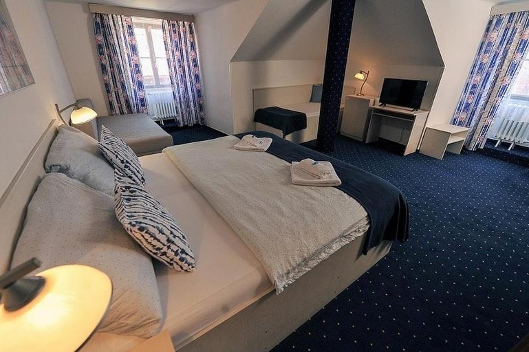 Bedroom 2, Hotel Gabreta, Klatovy