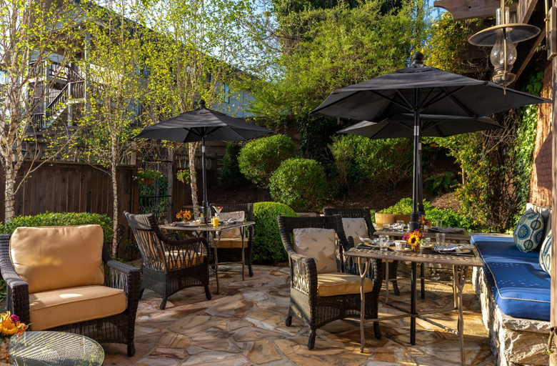 Food & Drinks 5, The White Birch Inn, Rabun