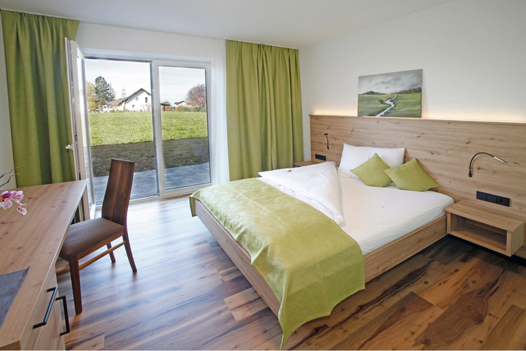 Bedroom 2, Gasthof Berger, Braunau am Inn