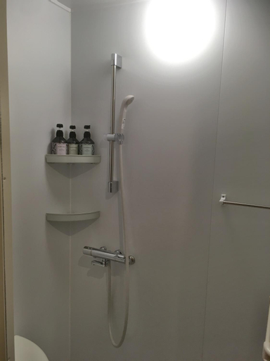 Bathroom 4