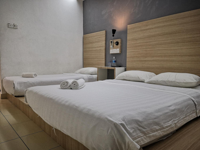 Bedroom 5, Dragon Door Hotel, Manjung
