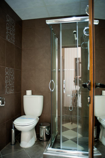 Bathroom 3, Hotel Victoria, Panagyurishte