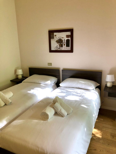 Bedroom 28