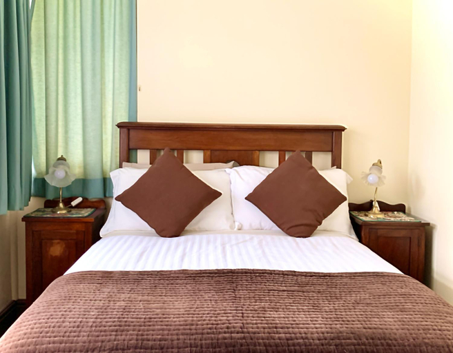 Bedroom 5