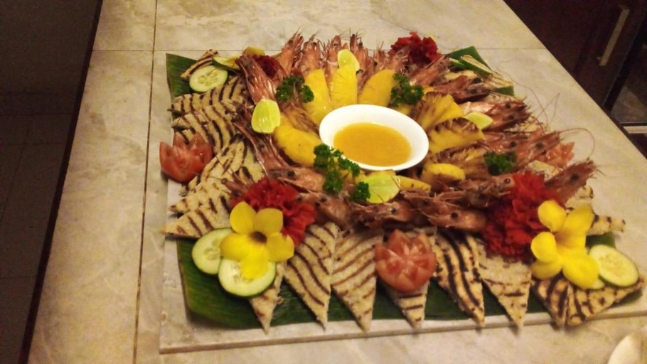 Food & Drinks 2, La Perla Bentota, Bentota