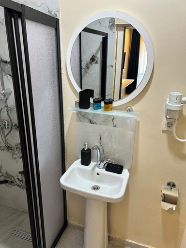 Bathroom 5, Taksim Casavilla Hotel, Beyoğlu
