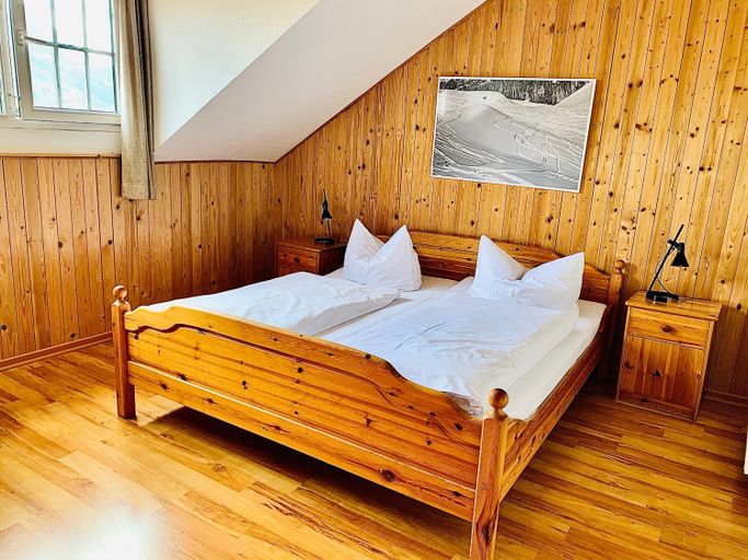 Others 4, Gastehaus Hohe Tannen, Garmisch-Partenkirchen