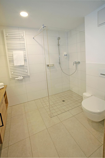 Bathroom 3, Gasthof Berger, Braunau am Inn