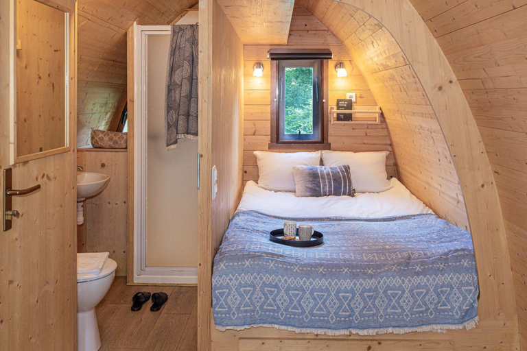 Bedroom 2, Buitenplaats Beekhuizen, Rozendaal