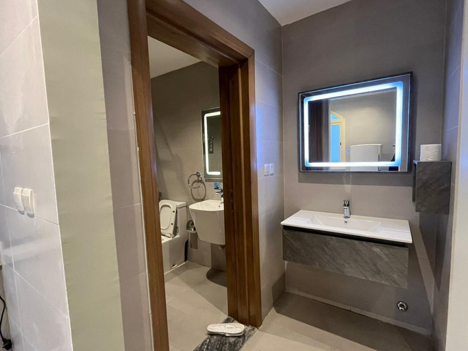 Bathroom 3, hotel alfal alshemaly