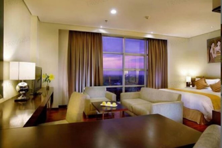 Bedroom 13