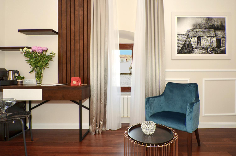 Others 4, Rooms Valery, Split