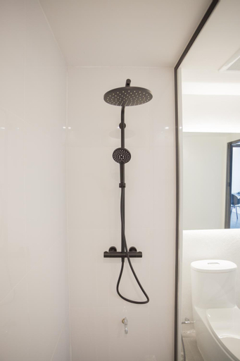 Bathroom 4