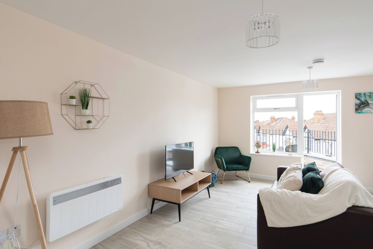 Others 5, home.ly North London Apartments Wembley, London
