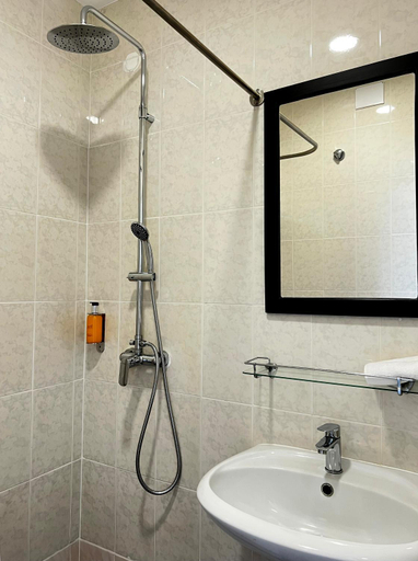 Bathroom 4, VILA ALEGRIA by brugrani, Funchal