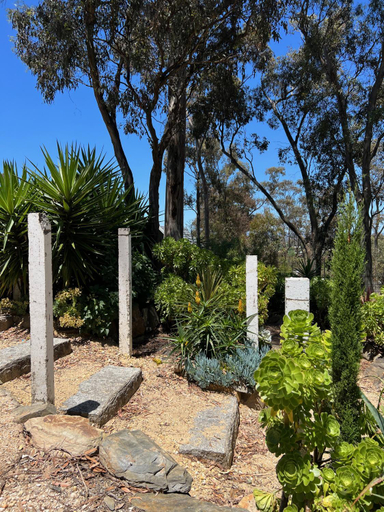 Others 4, be&be castlemaine, Mount Alexander - C'maine