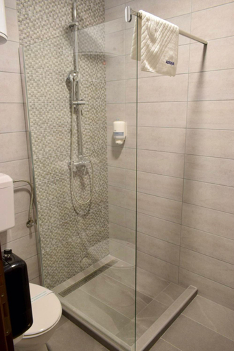 Bathroom 4, Wellness&Spa Hotel Astorya, Banja Luka