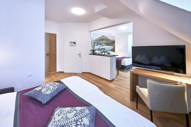 Bedroom 8
