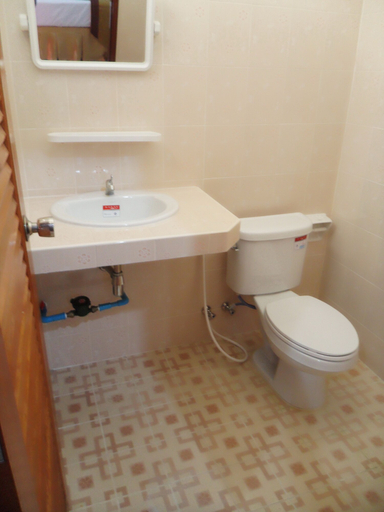 Bathroom 3, G&B Guesthouse, Pulau Phuket