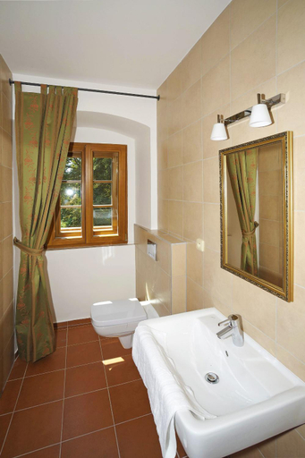 Bathroom 3, Hotel Kristin Hradek, Děčín